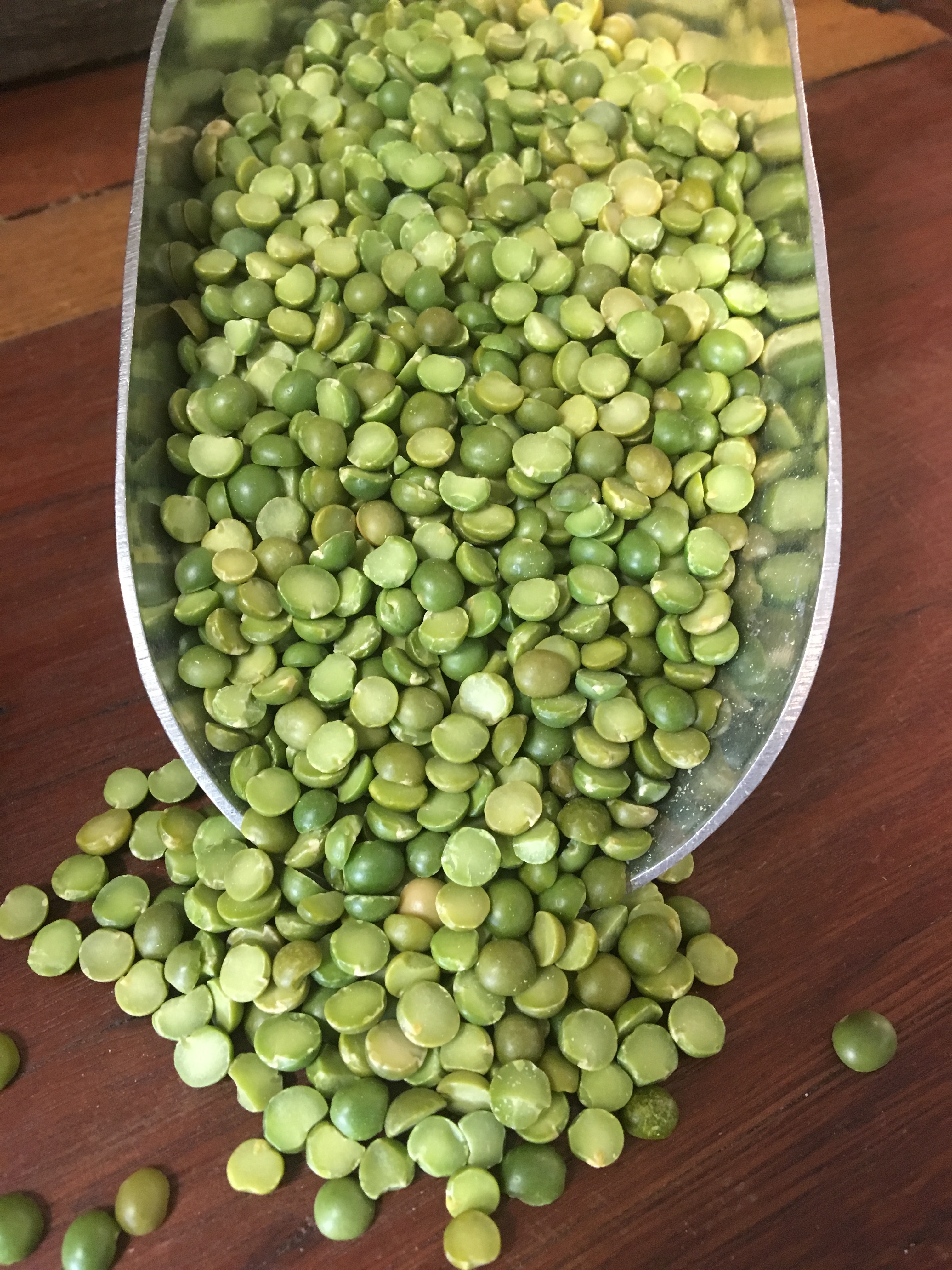 green-split-peas-organic-100gms-the-pantry-moruya